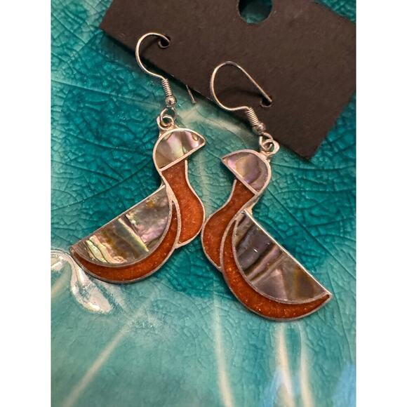 Beautiful Mexican sterling silver with shell inlay. Absolutely beautiful. - Picture 3 of 6